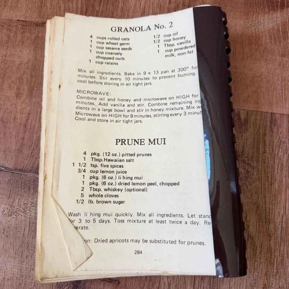 Itadakimasu Women of Nuuanu Cookbook 1985 Hawaii Japanese Centennial Recipes